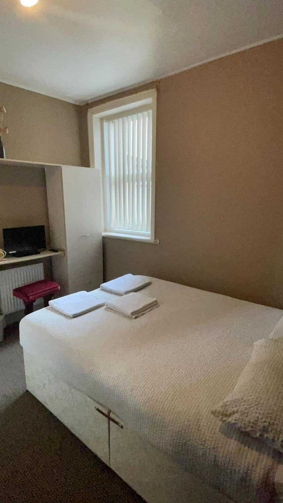 White Moon Hotel Blackpool Esterno foto