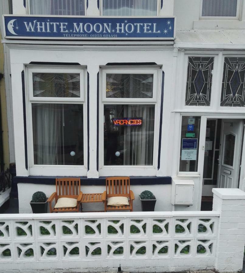 White Moon Hotel Blackpool Esterno foto